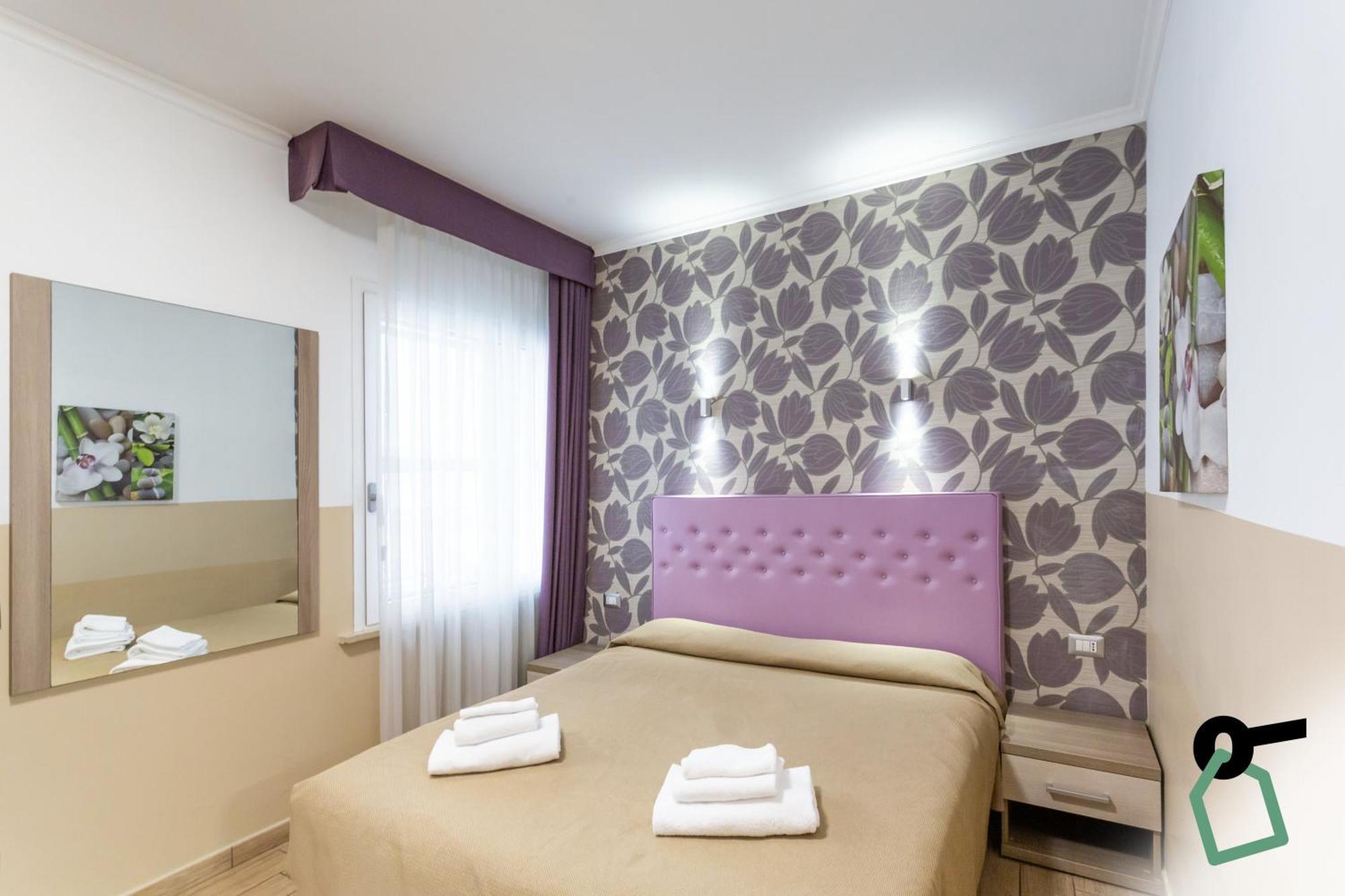 Hotiday Collection - Barberini Aparthotel *